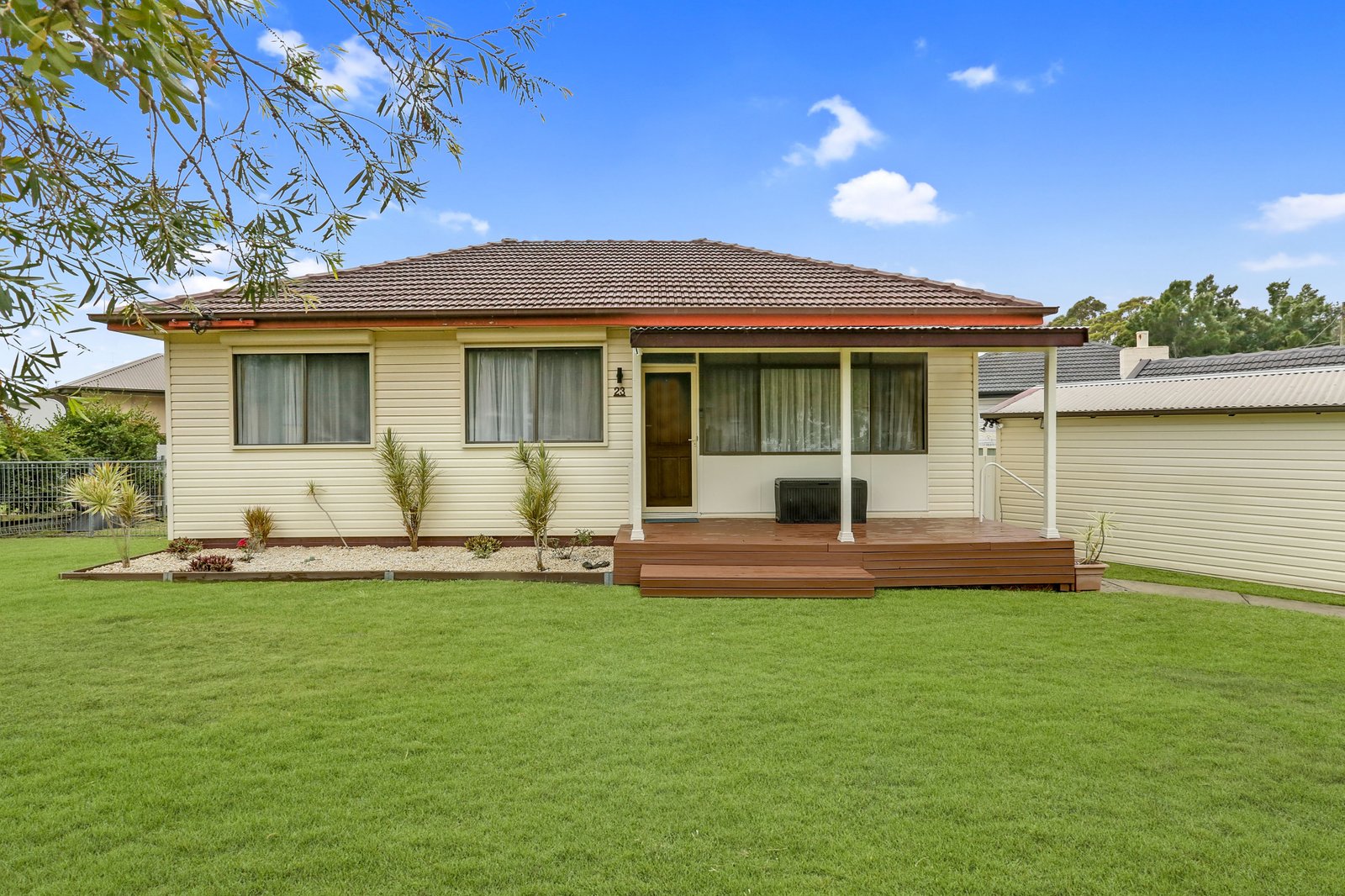 23 Oxford Road DAPTO 1