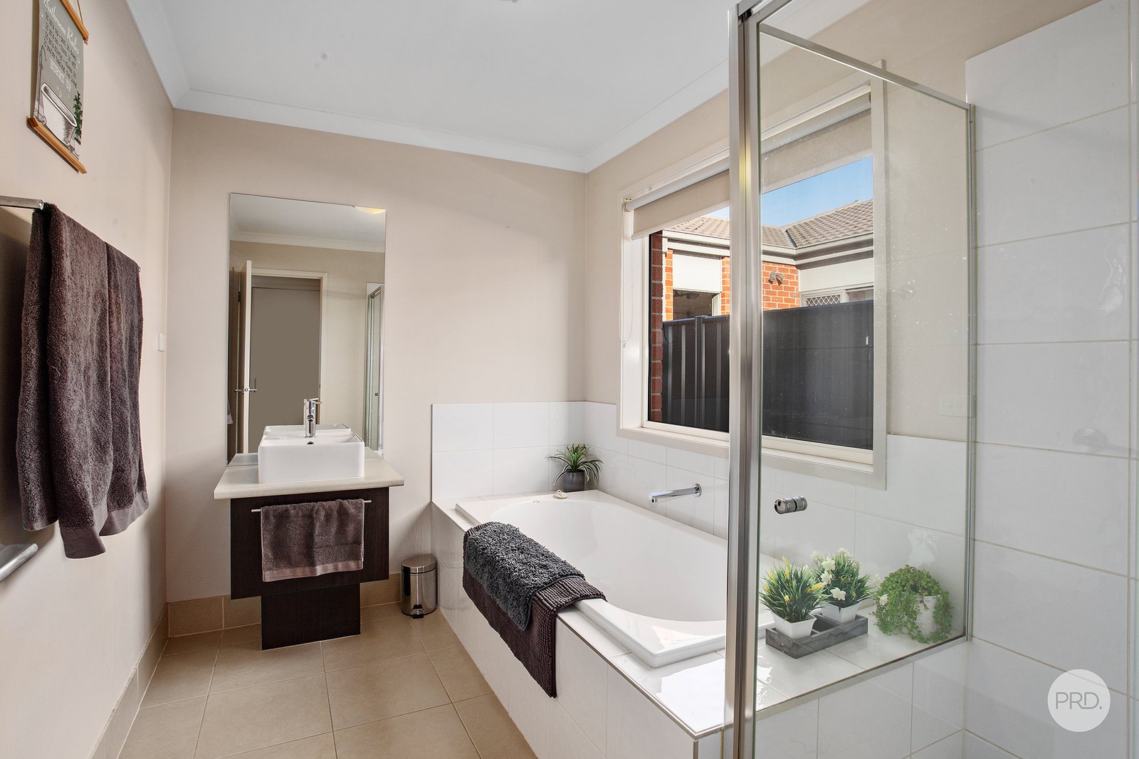 23 Pamela Avenue JACKASS FLAT 10
