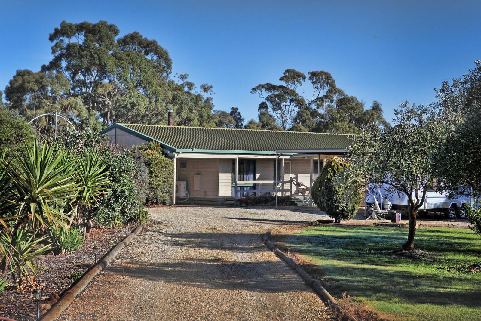 Real Estate and Property in 23 Parkes Drive, Kyneton, VIC