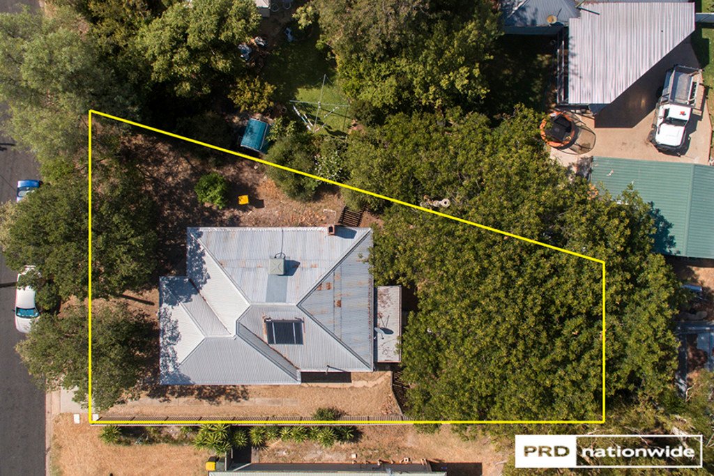 23 Parry Street TAMWORTH 1