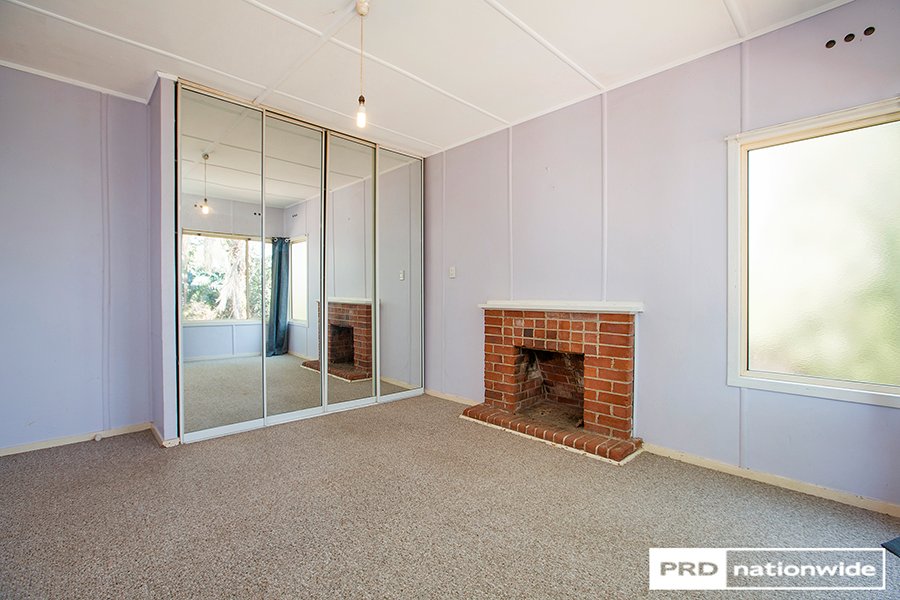 23 Parry Street TAMWORTH 19