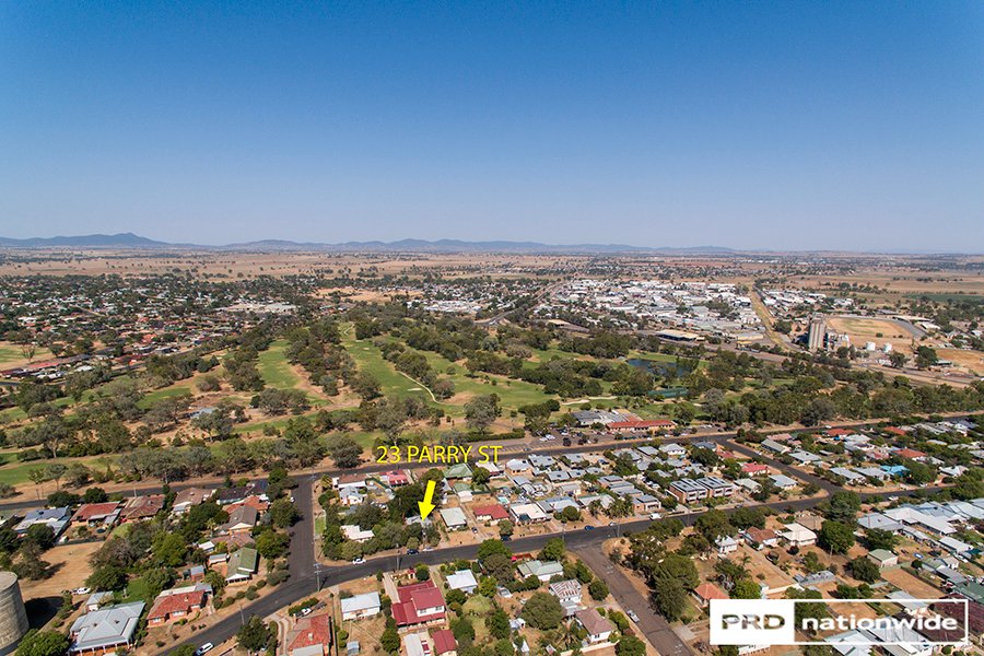 23 Parry Street TAMWORTH 24