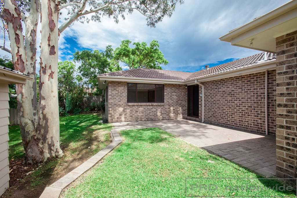 23 Pepler Place THORNTON 4