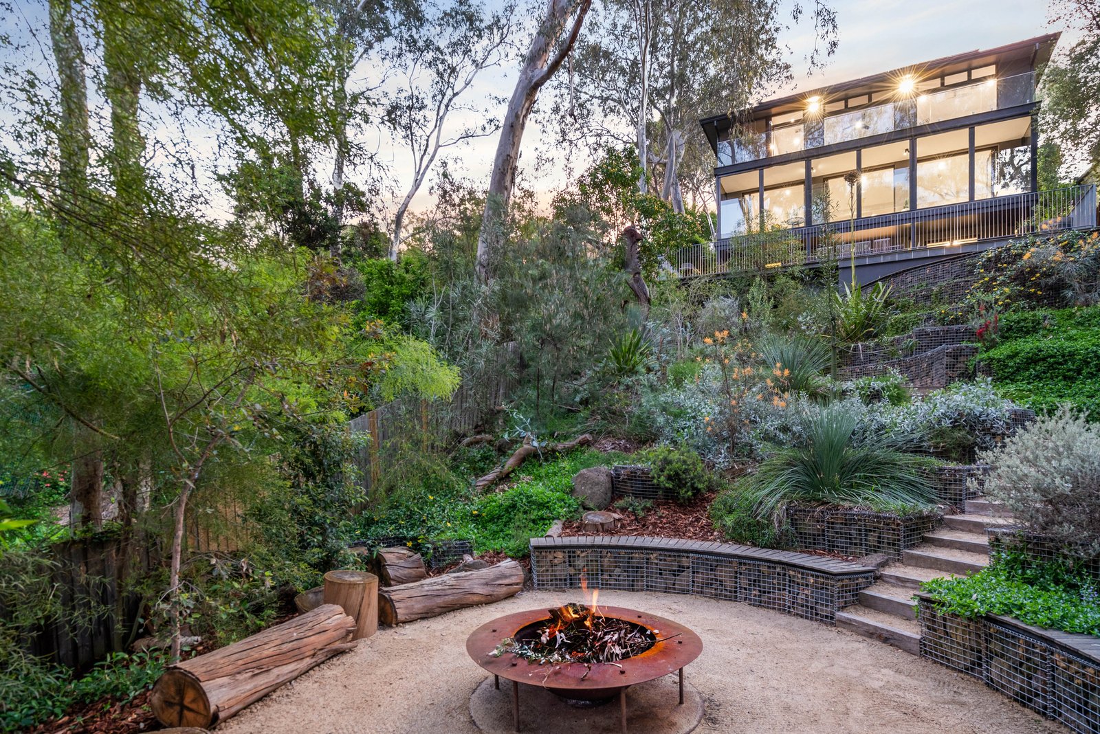 23 Raheen Drive, Kew, 3101