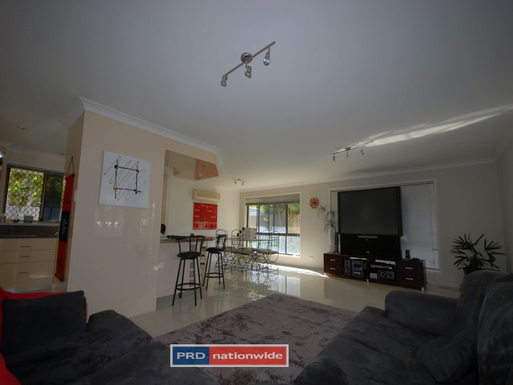 23 Rawlinna Drive MERMAID WATERS 5