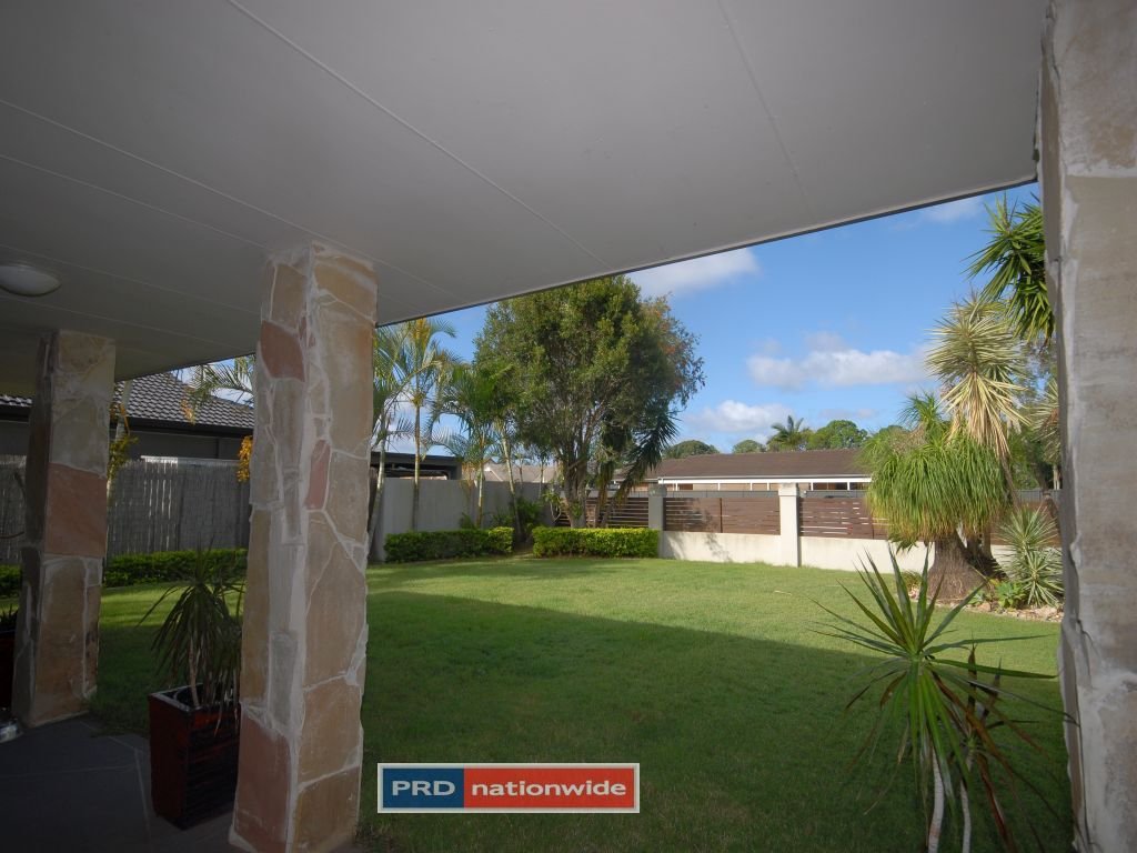 23 Rawlinna Drive MERMAID WATERS 6