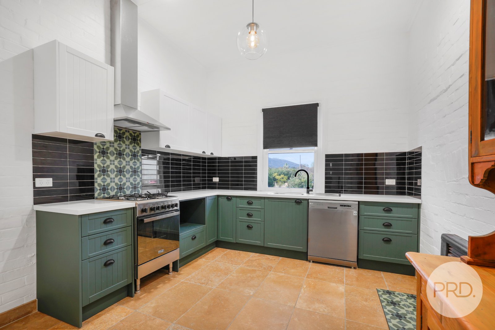 23 Rawson Avenue TAMWORTH 10