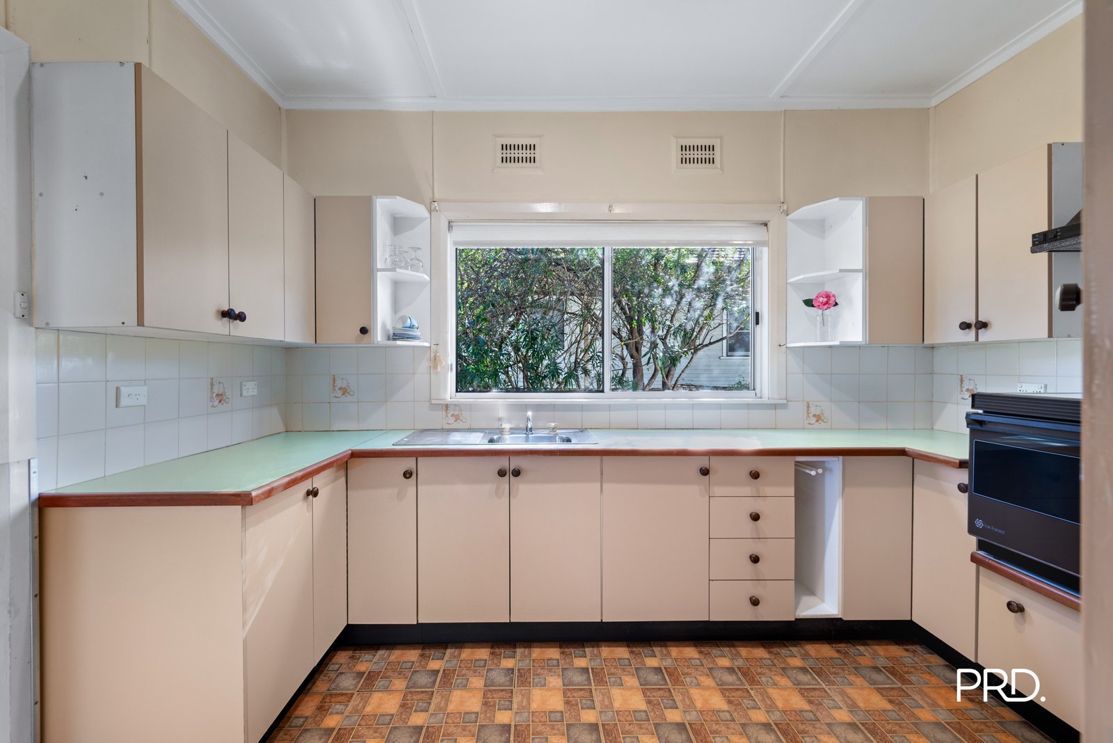 23 Raymond Road SPRINGWOOD 7