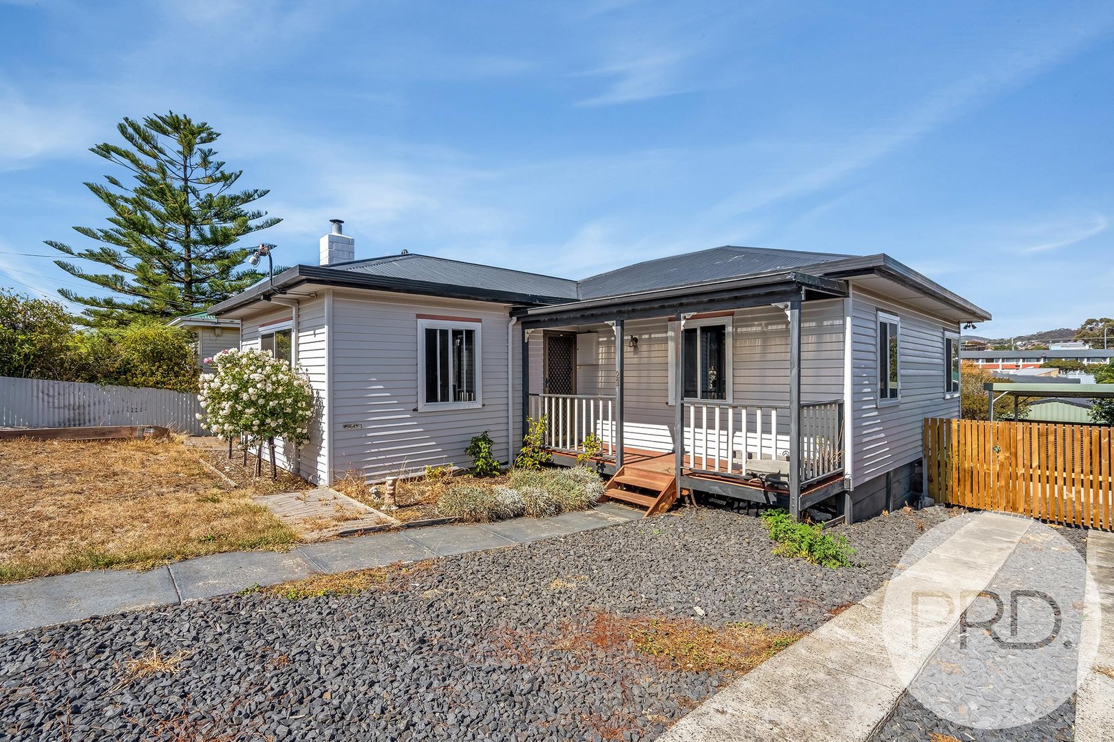 23 Renfrew Circle GOODWOOD 2