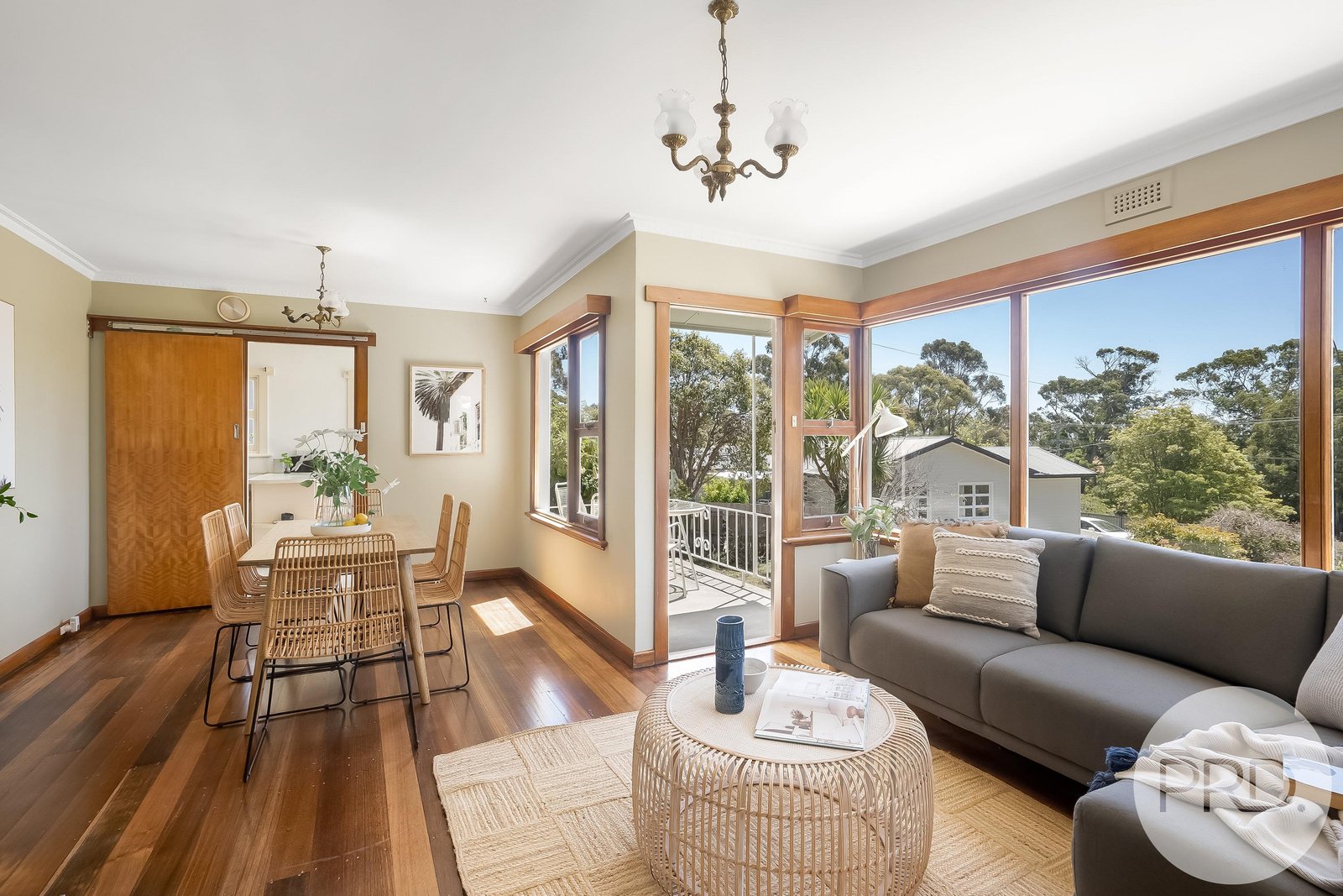 23 Rialannah Road MOUNT NELSON 18