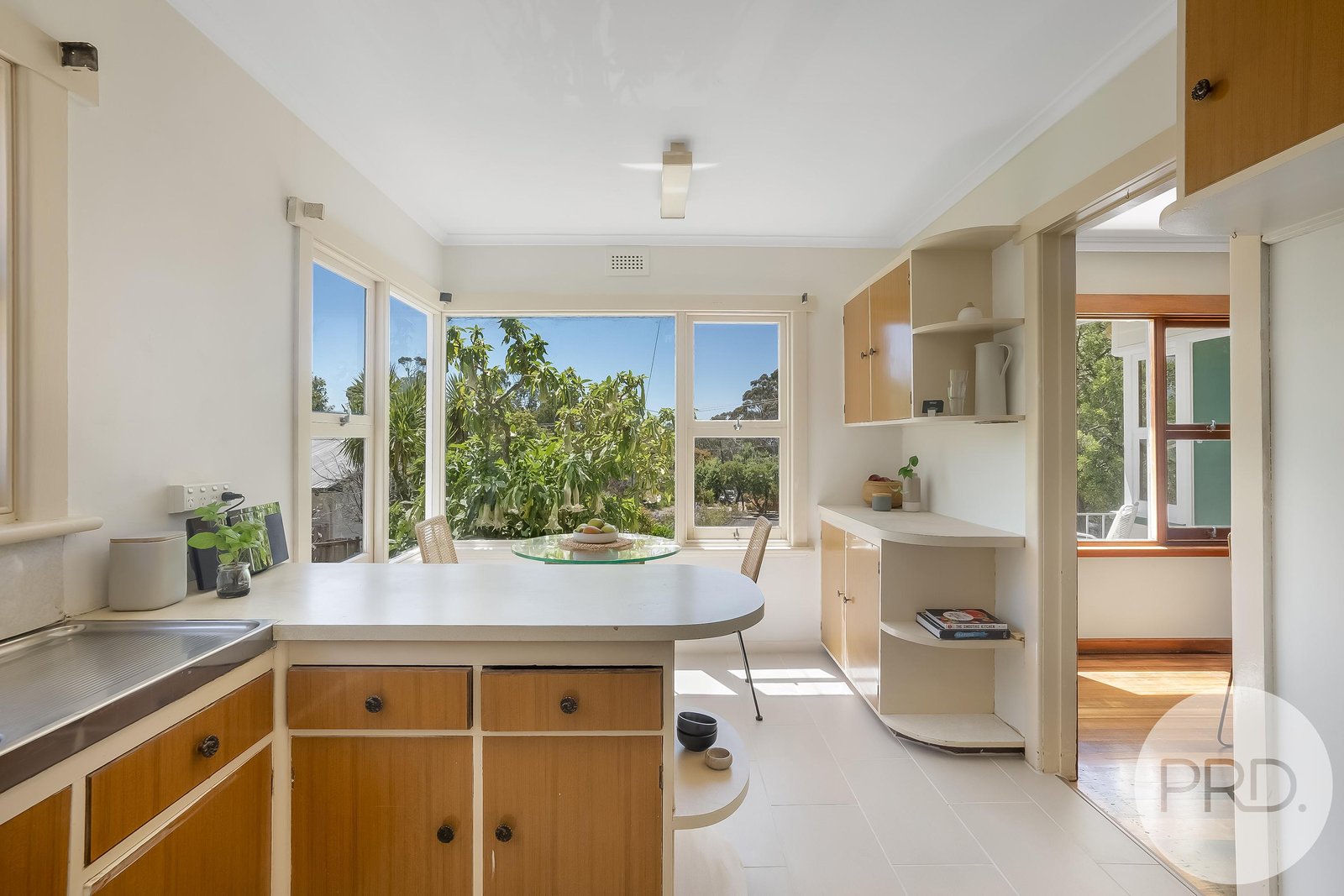 23 Rialannah Road MOUNT NELSON 12