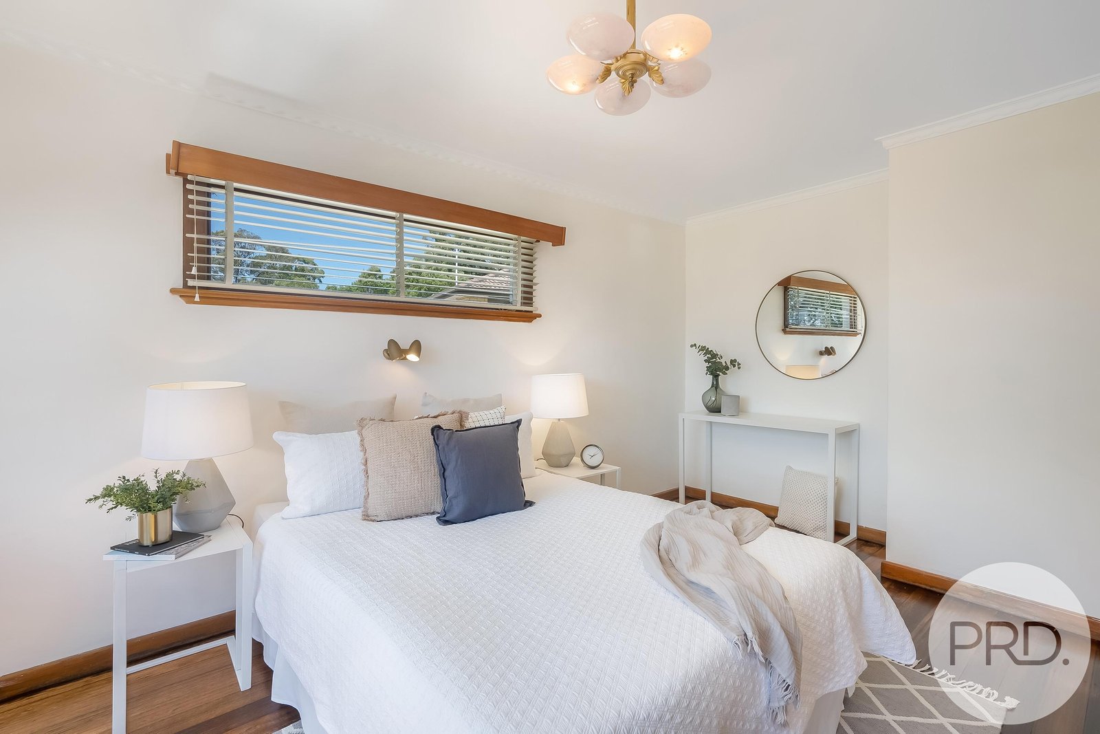 23 Rialannah Road MOUNT NELSON 8