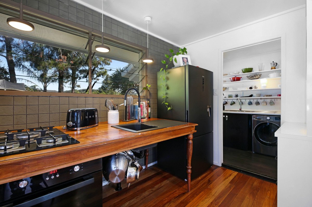 23 Riverside Drive Currumbin Waters 3