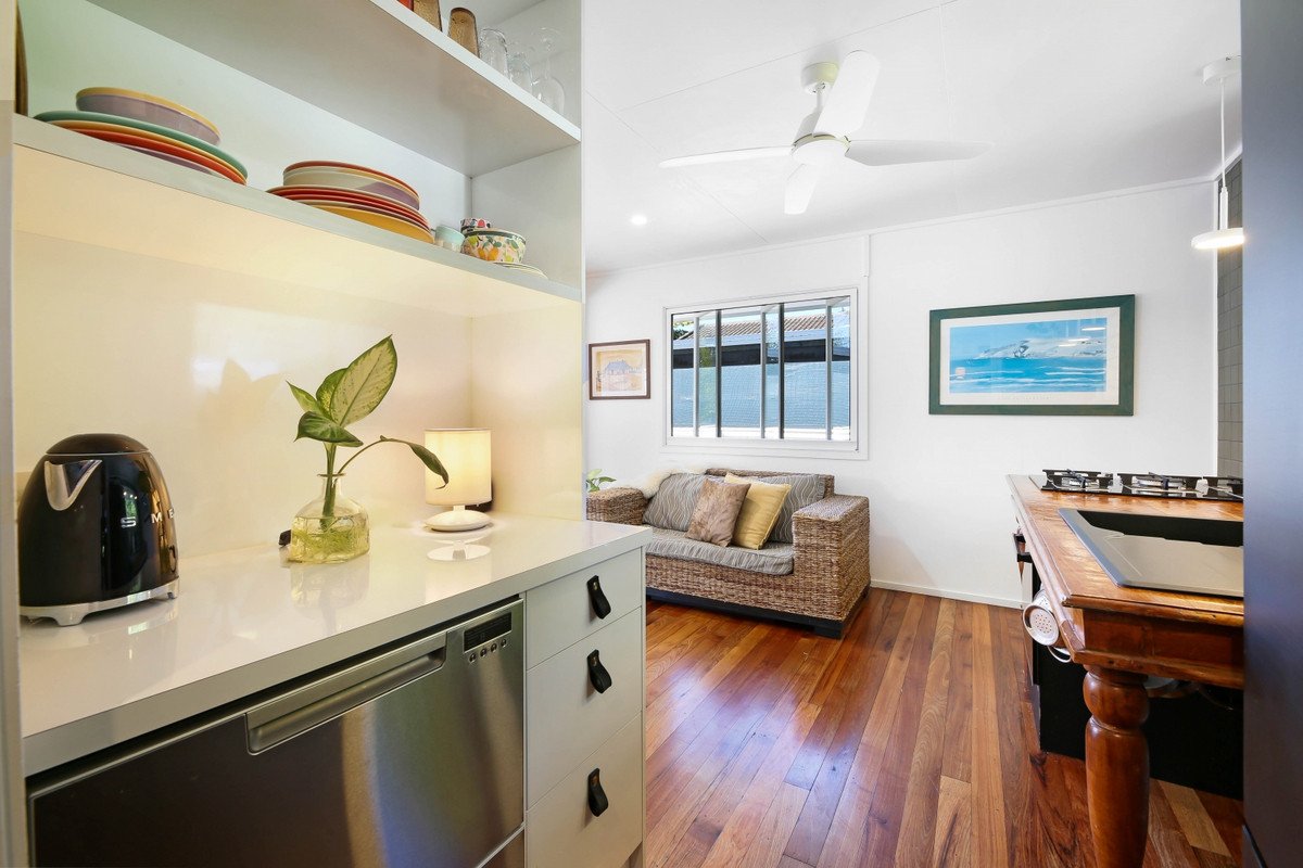 23 Riverside Drive Currumbin Waters 12