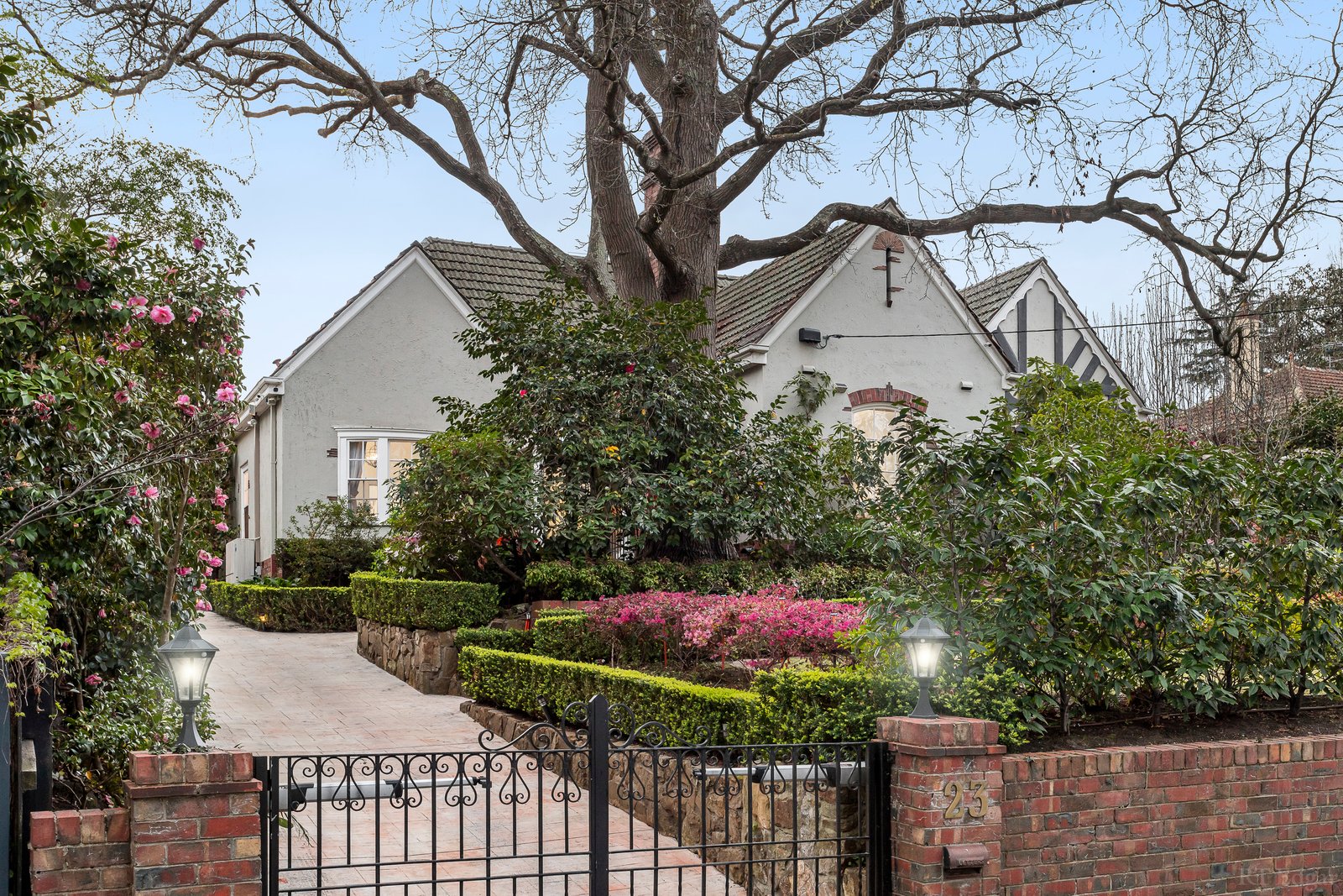 Real Estate and Property in 23 Rochester Road, Canterbury, VIC