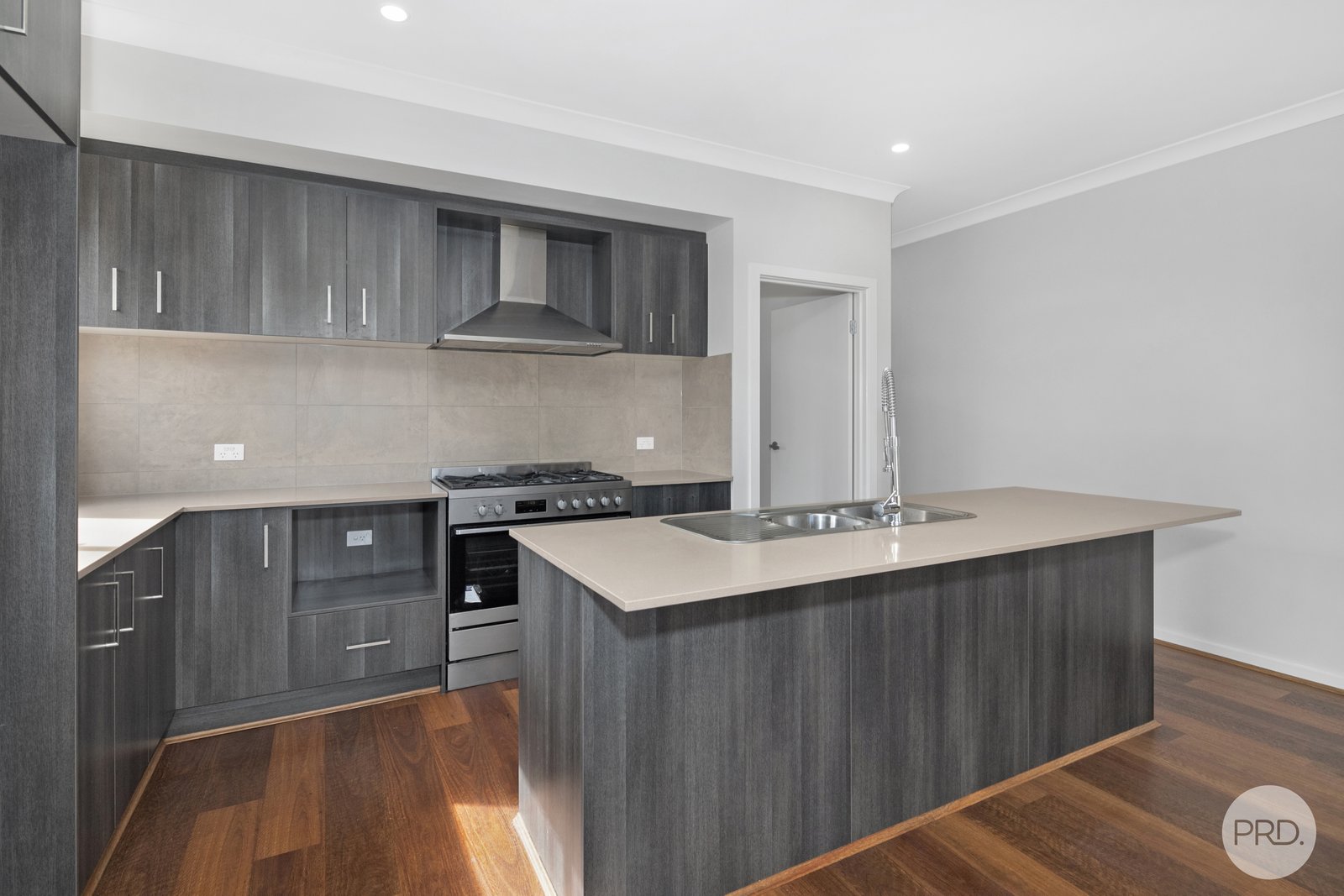 23 Royal York Road WINTER VALLEY 3