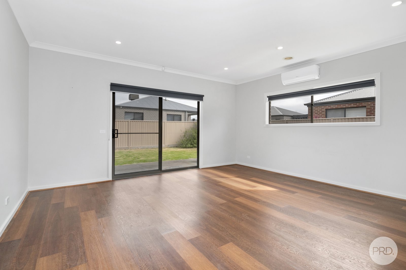 23 Royal York Road WINTER VALLEY 8