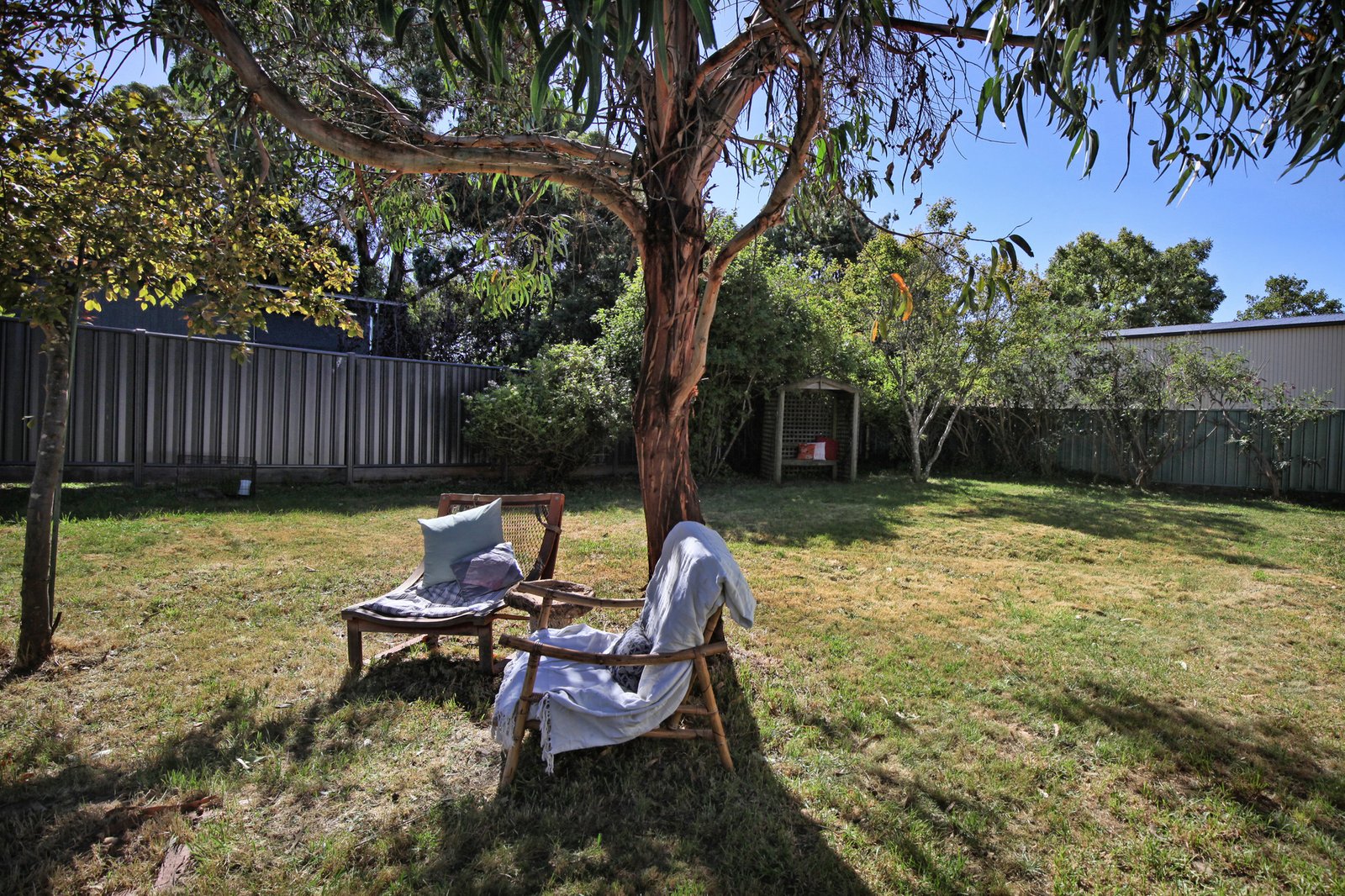 Real Estate and Property in 23 Russell Avenue, Woodend, VIC