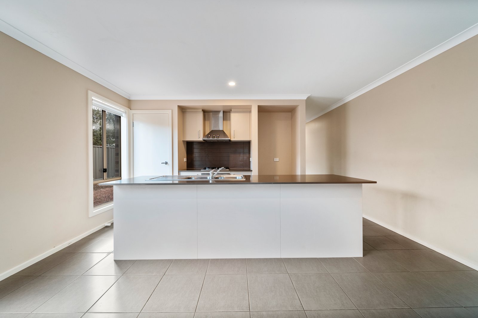 23 Saltbush Street JACKASS FLAT 7