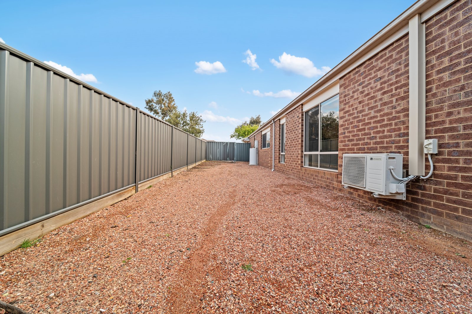 23 Saltbush Street JACKASS FLAT 15