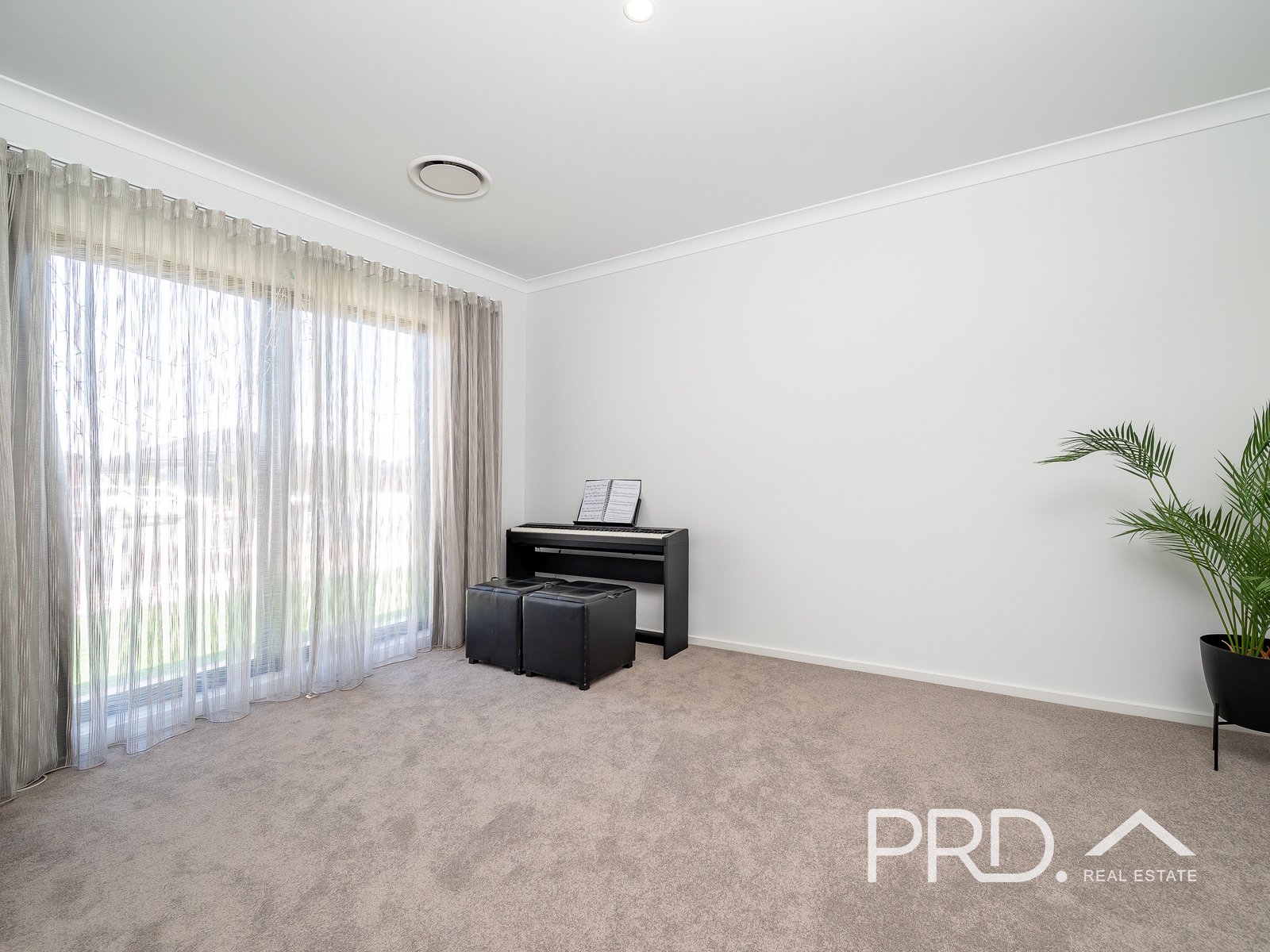 23 Sanctuary Drive KIALLA 12