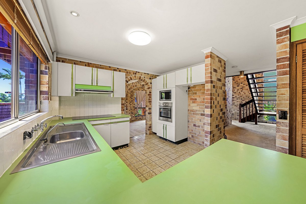 23 Seaview Parade Elanora 6