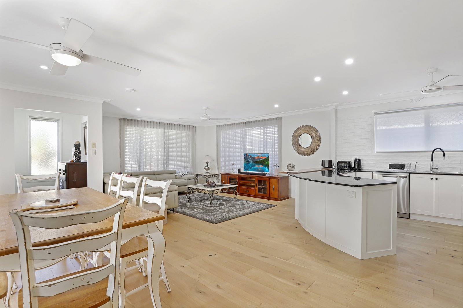 23 Second Avenue PALM BEACH 3