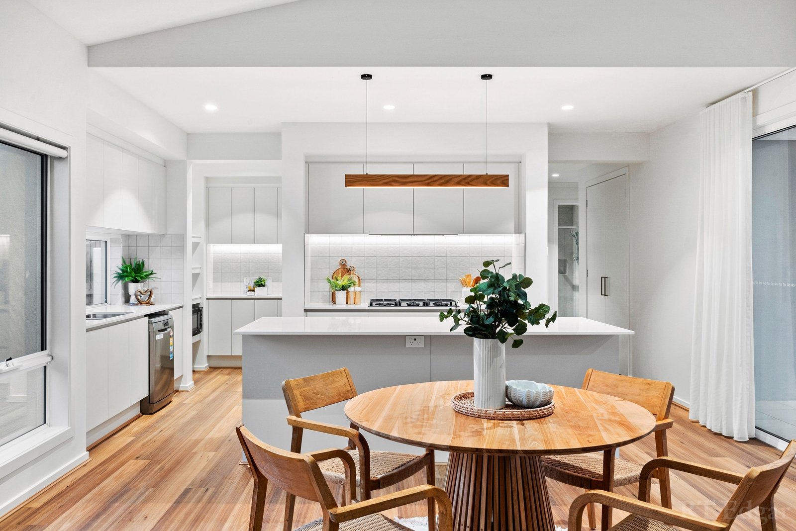 Real Estate and Property in 23 Shearwater Grove, Point Lonsdale, VIC