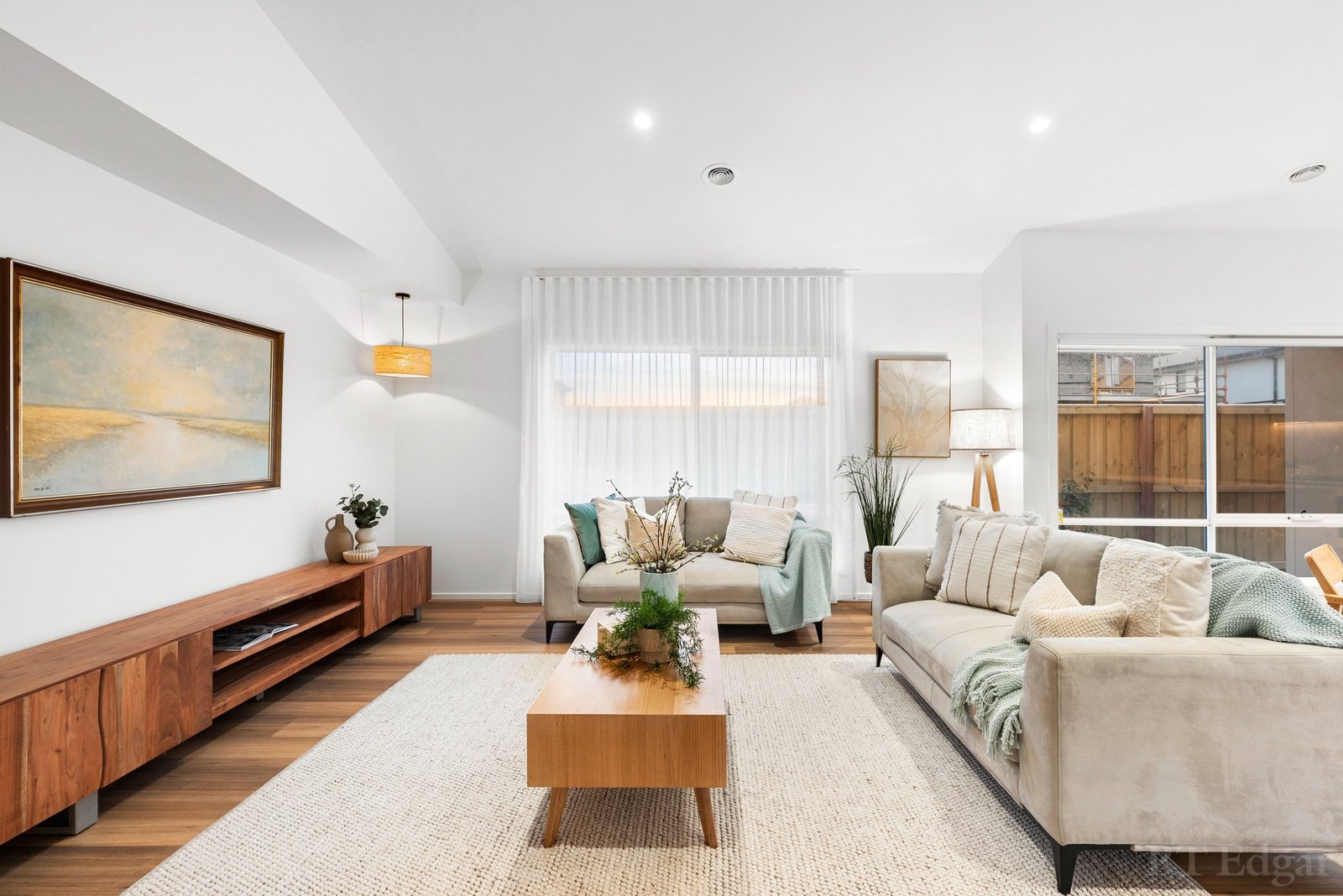 Real Estate and Property in 23 Shearwater Grove, Point Lonsdale, VIC