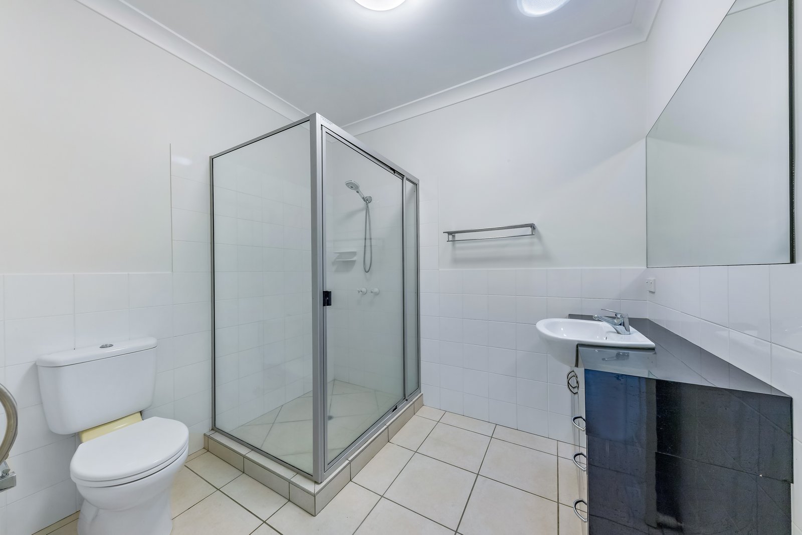 2/3 Shelter Court JUBILEE POCKET 7