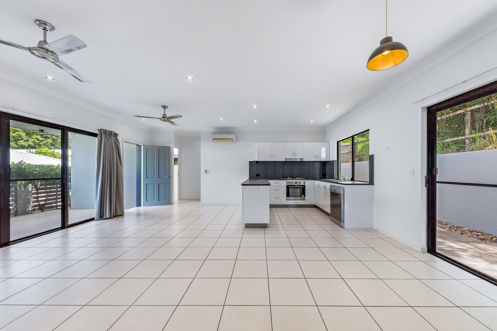 2/3 Shelter Court JUBILEE POCKET 13
