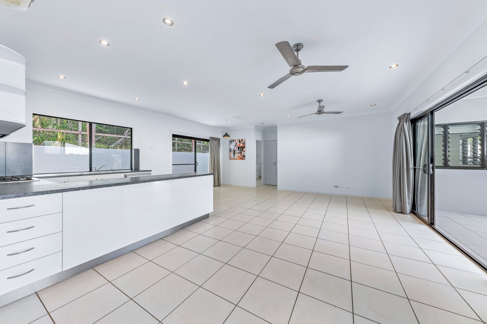 2/3 Shelter Court JUBILEE POCKET 14