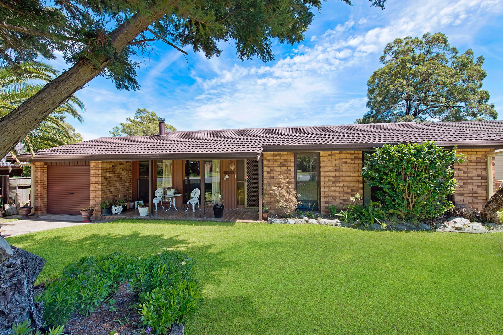 23 Sirius Drive LAKEWOOD 12
