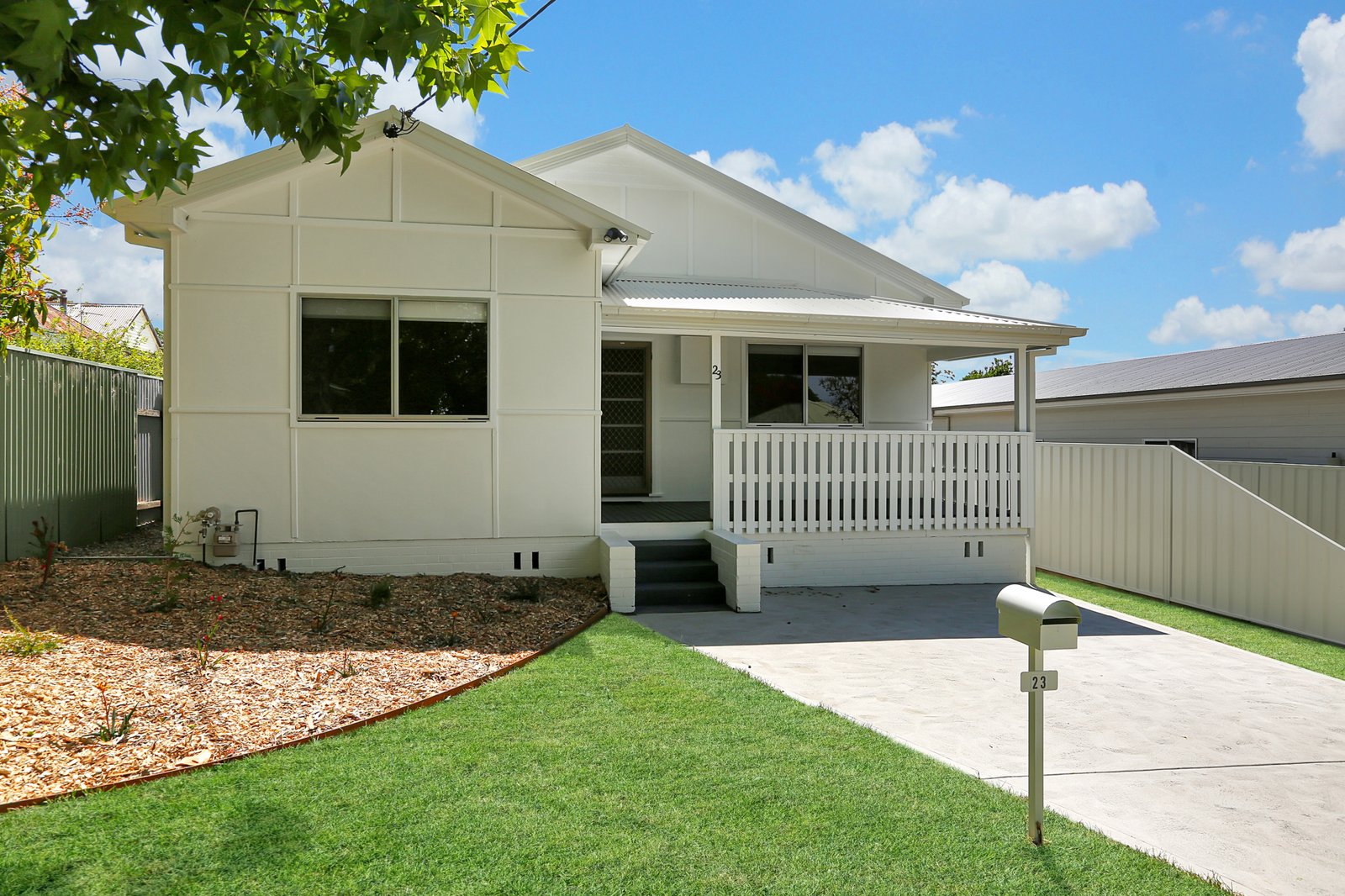 23 Spring St  NOWRA 1