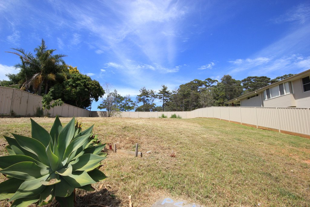 23 St Lucia Place BONNY HILLS 1