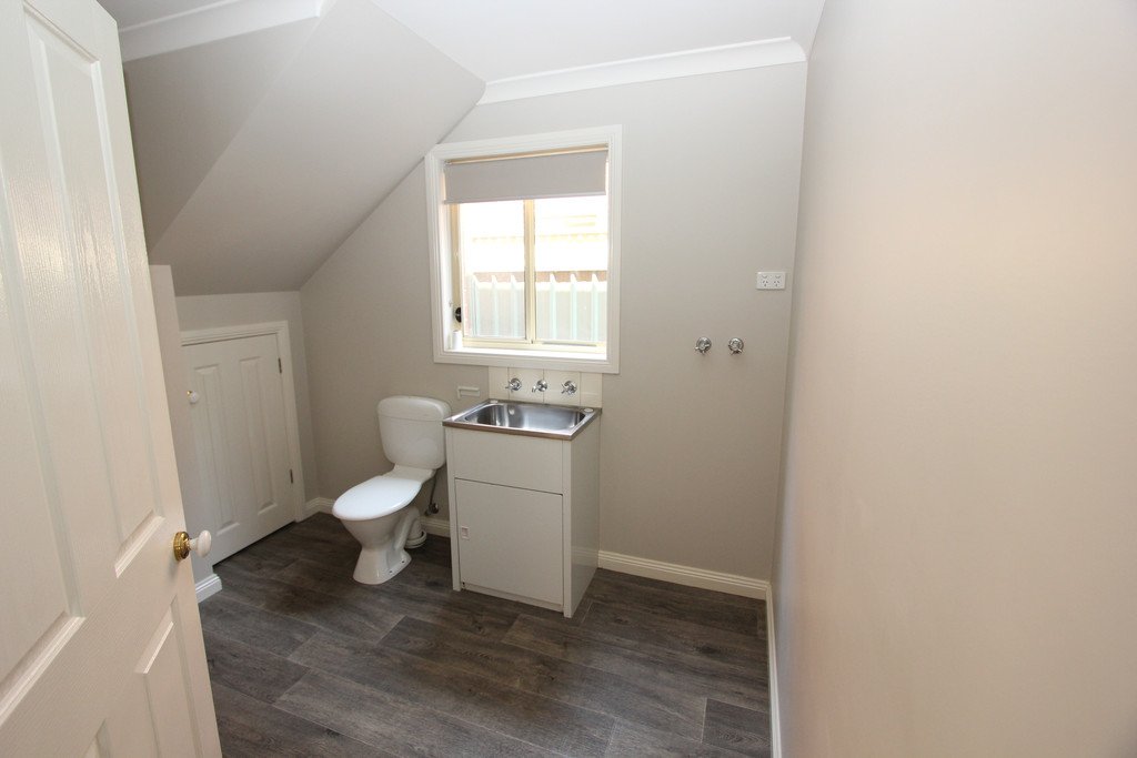 23 Stirling Drive LAKE GARDENS 11