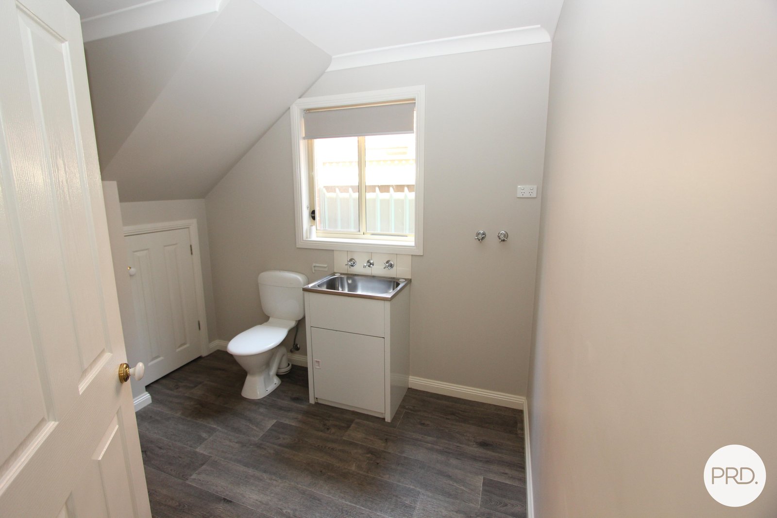 23 Stirling Drive LAKE GARDENS 11