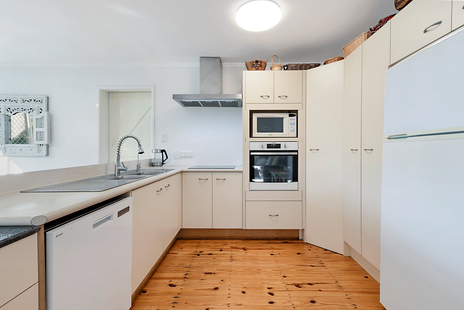 23 Sunshine Avenue TWEED HEADS SOUTH 3