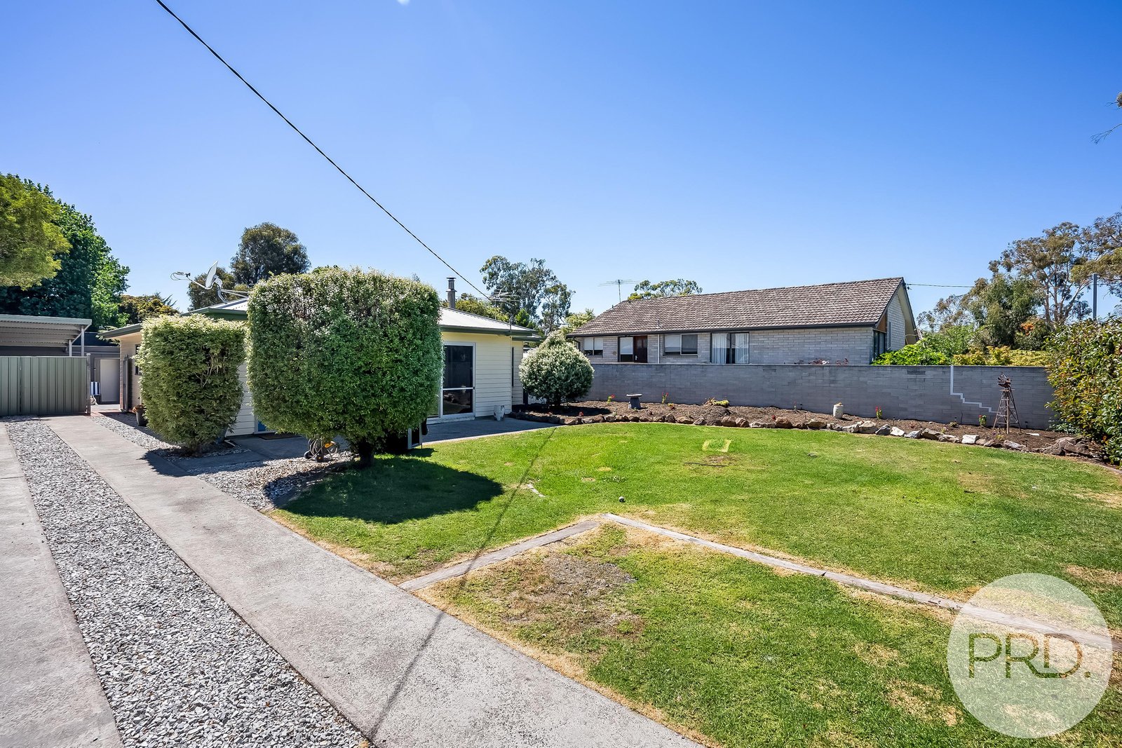 23 Sunways Avenue SEVEN MILE BEACH 3