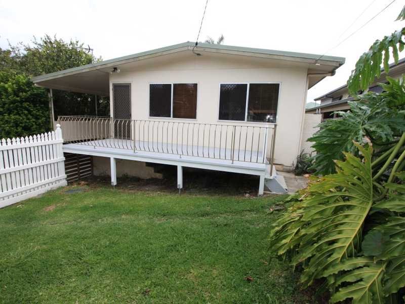 23 Susanne Street SOUTHPORT 1