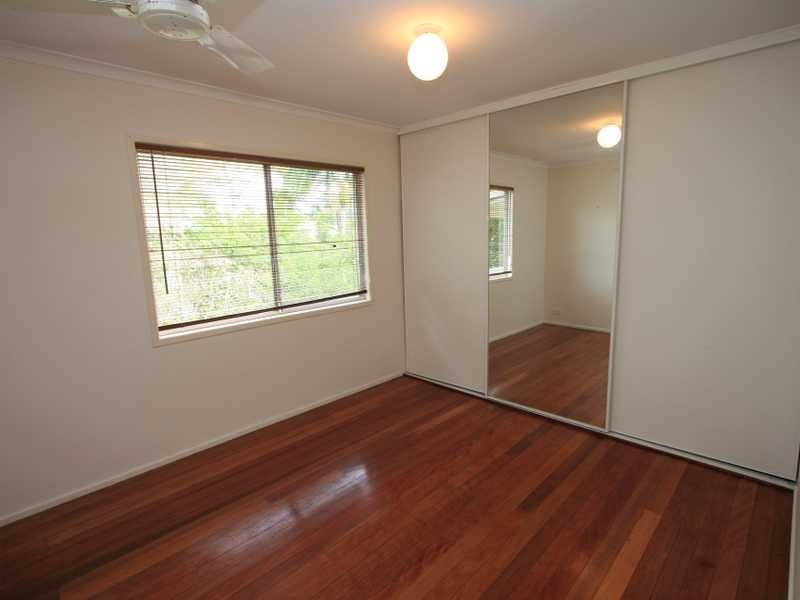 23 Susanne Street SOUTHPORT 4