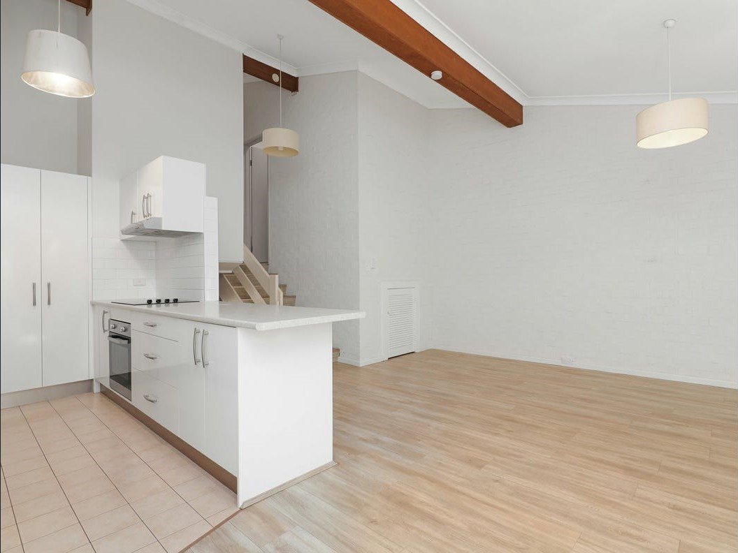 2/3 Tallean Road NELSON BAY 5