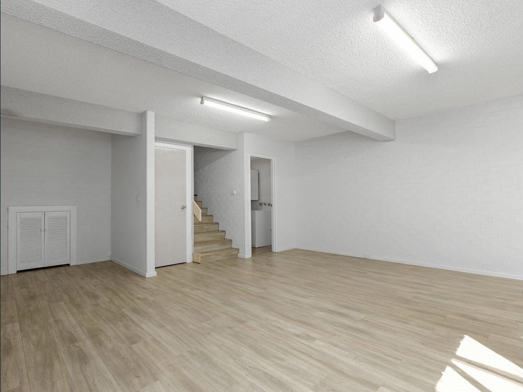 2/3 Tallean Road NELSON BAY 10