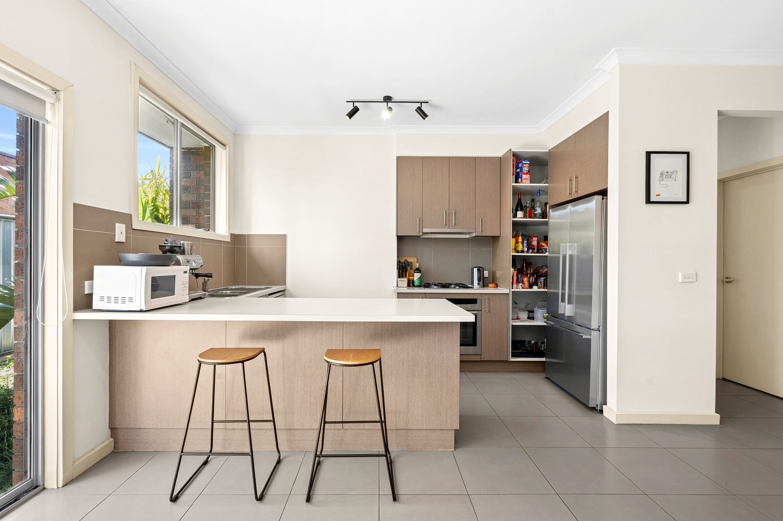 Gallery: 2/3 Tanner Street