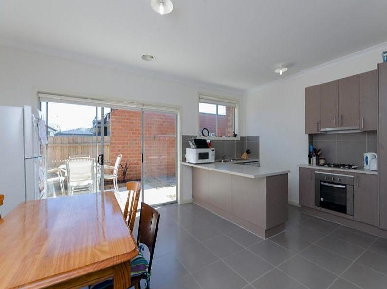 Gallery: 2/3 Tanner Street