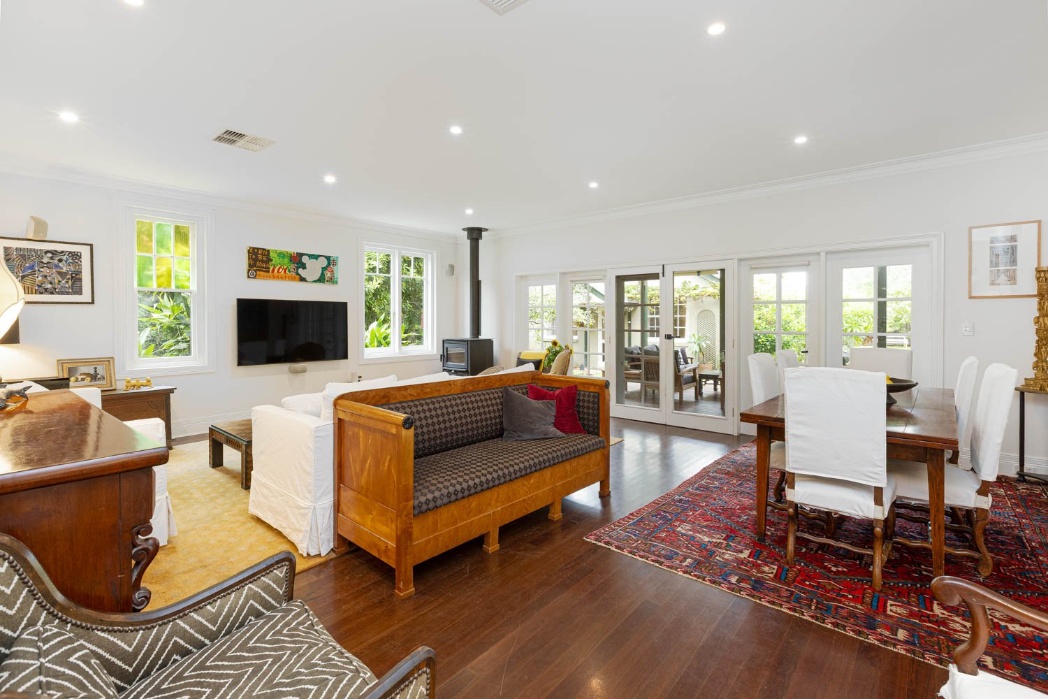 23 The Avenue LORN 6