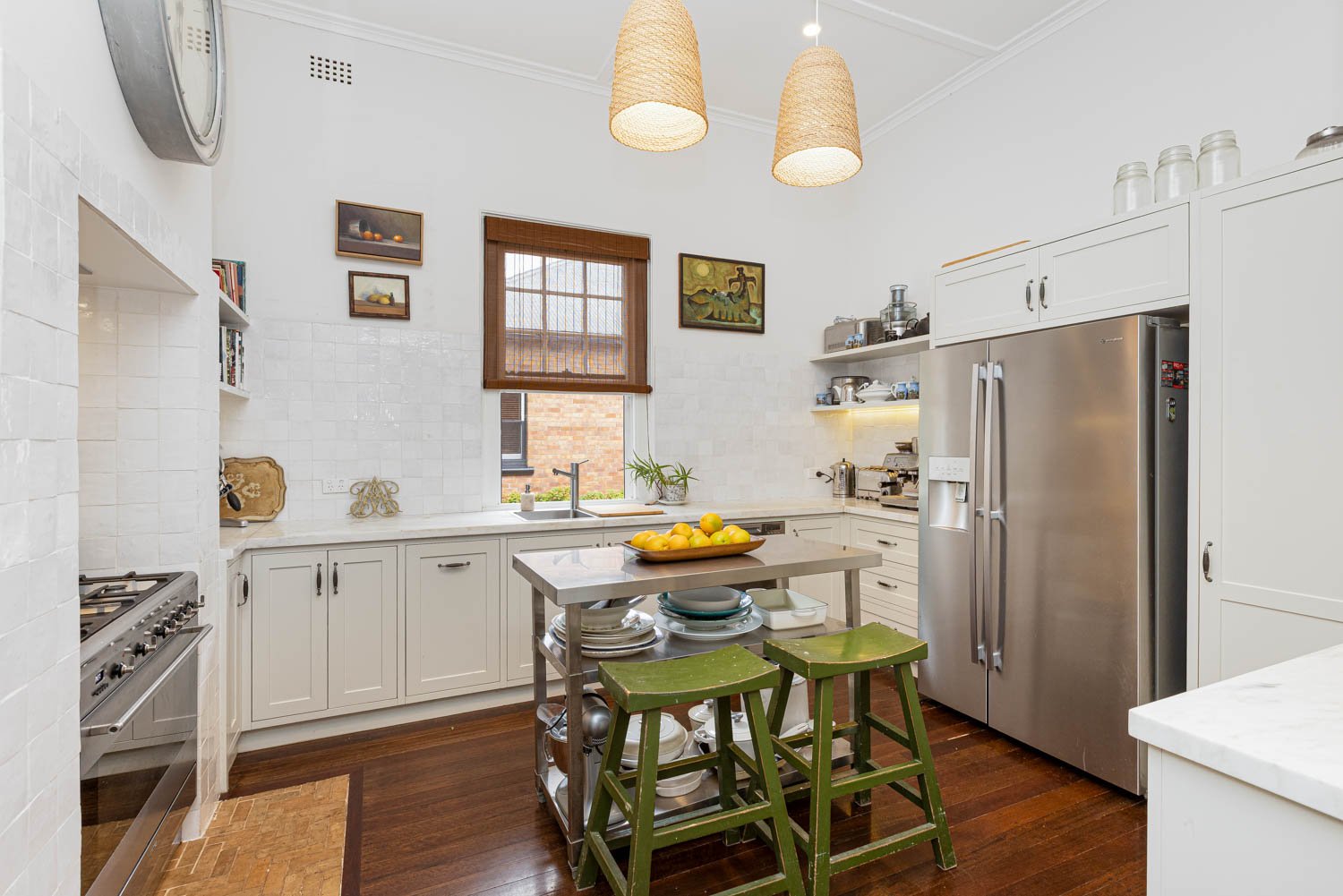 23 The Avenue LORN 8