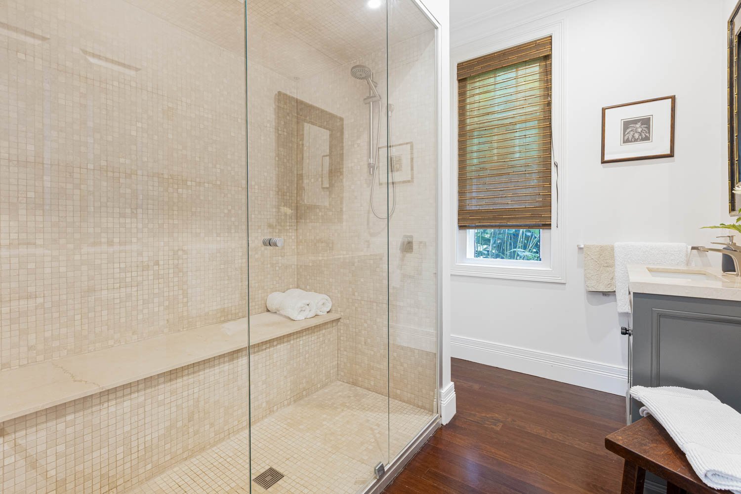 23 The Avenue LORN 17