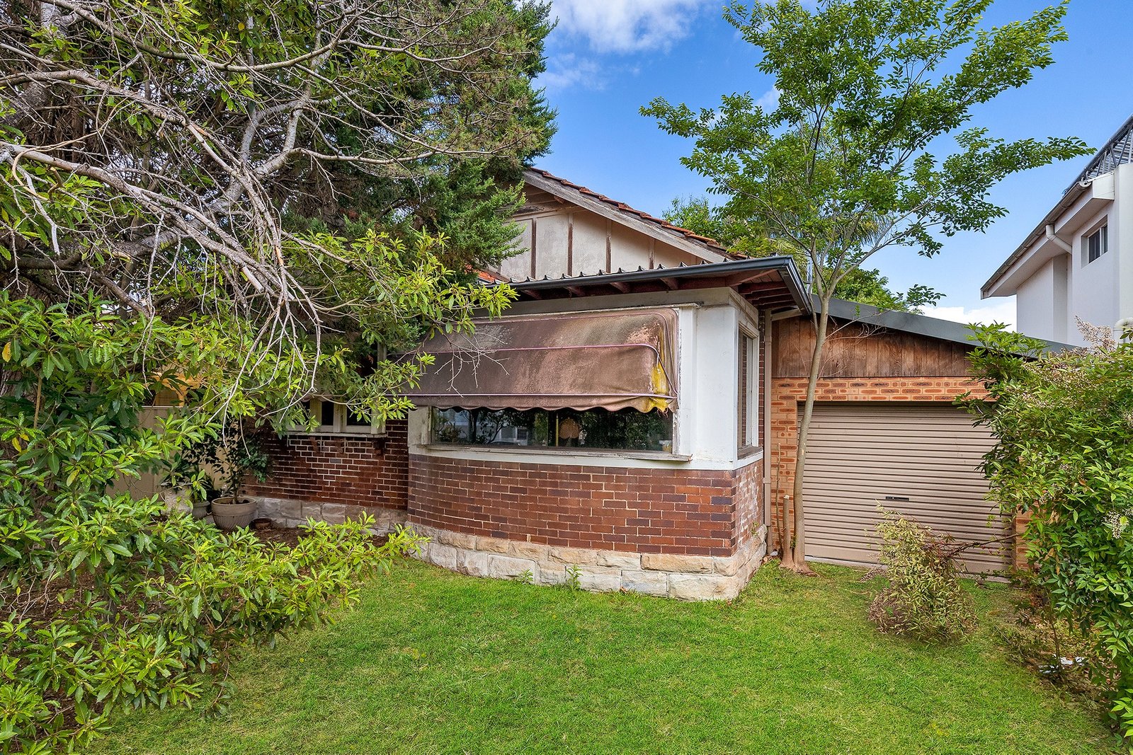 23 The Boulevarde  SANS SOUCI 1