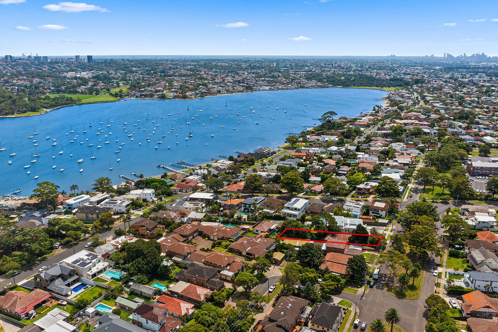 23 The Boulevarde  SANS SOUCI 2